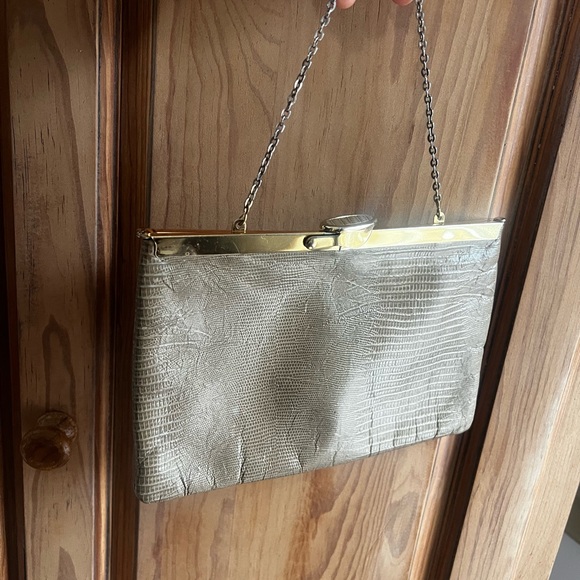 Etra Handbags - Vintage leather Etra genuine beige leather Evening Clutch with Chain Handle